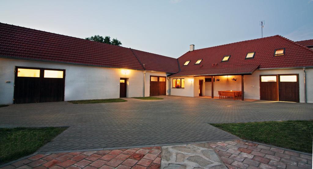 U Slunce Apartment Cizov  Exterior foto
