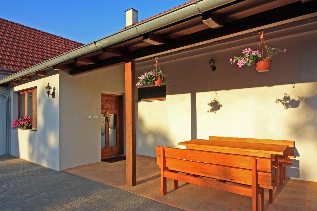 U Slunce Apartment Cizov  Exterior foto